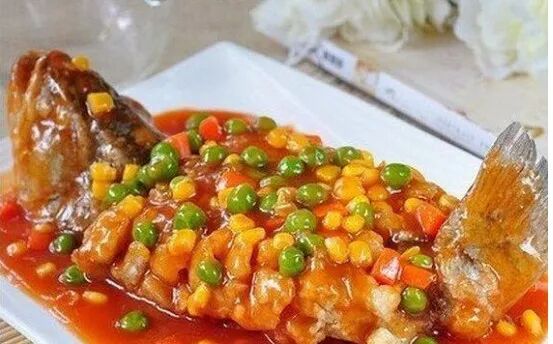 优选食谱:茄汁鲈鱼、多味杂蔬炒鸡、卤牛肉的做法